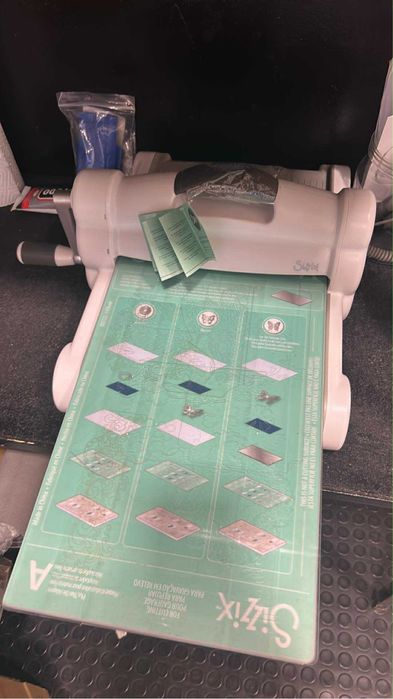 Sizzix Big Shot А4 за изрязване и релеф