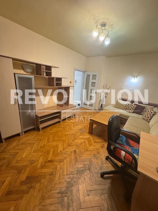 Продава се Двустаен апартамент в Пловдив, Гагарин - 77 кв.м за 1195 €/кв.м - Снимка #4