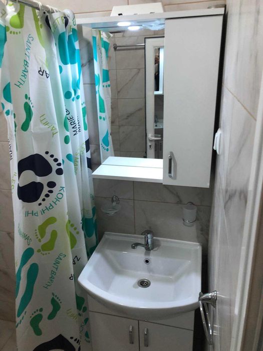 Дава се под наем Двустаен апартамент в Бургас, Меден рудник - зона А - 60 кв.м за 178.5 € - Снимка #4