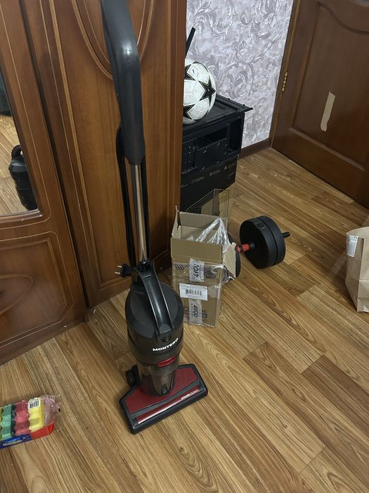 Продам пылесос Montero v800