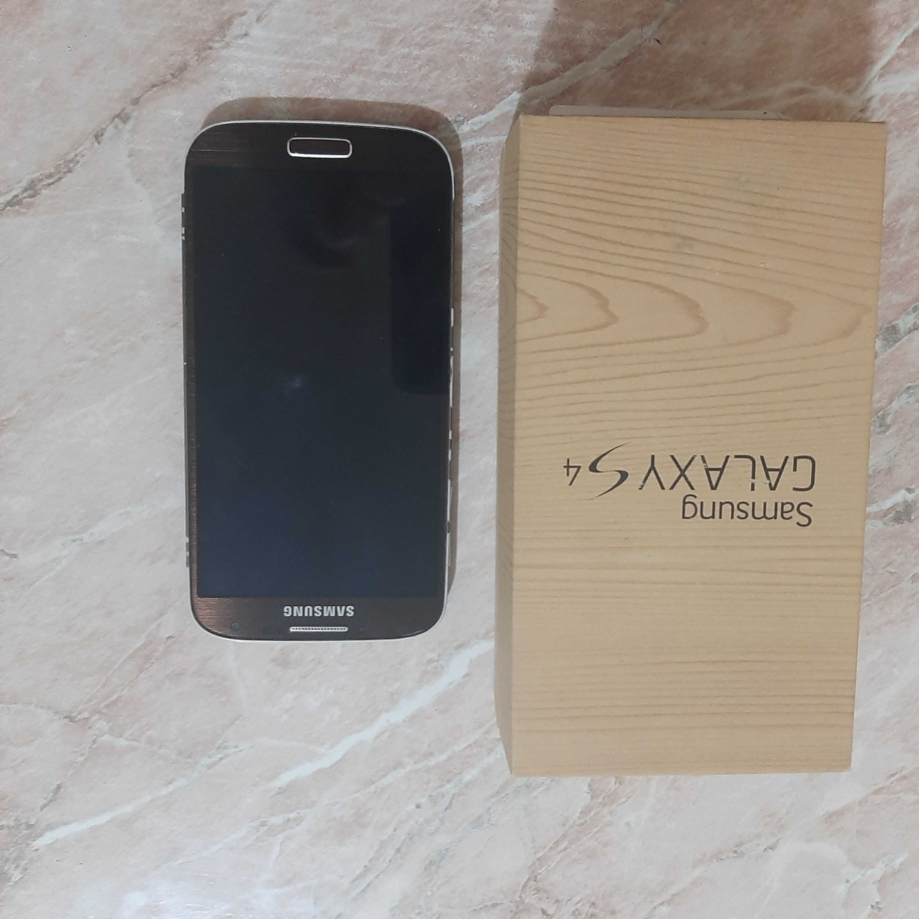 Телефон. Samsung S4 mini.