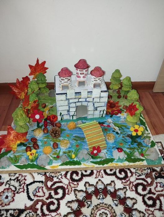 Поделки колдан жасалган