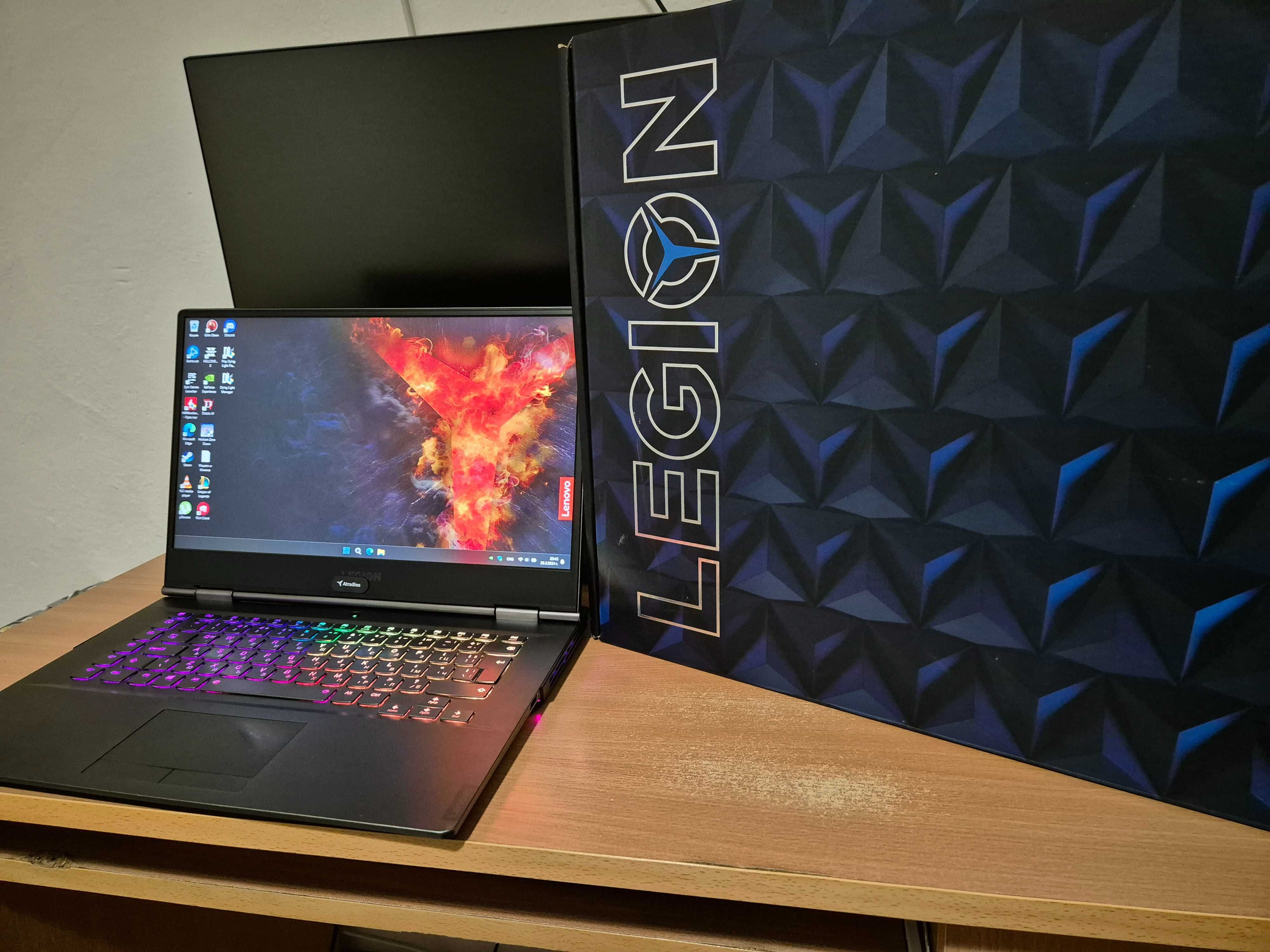 Lenovo Legion Y740 / I7-8750H / 16GB RAM / RTX 2060 / 512GB NVME