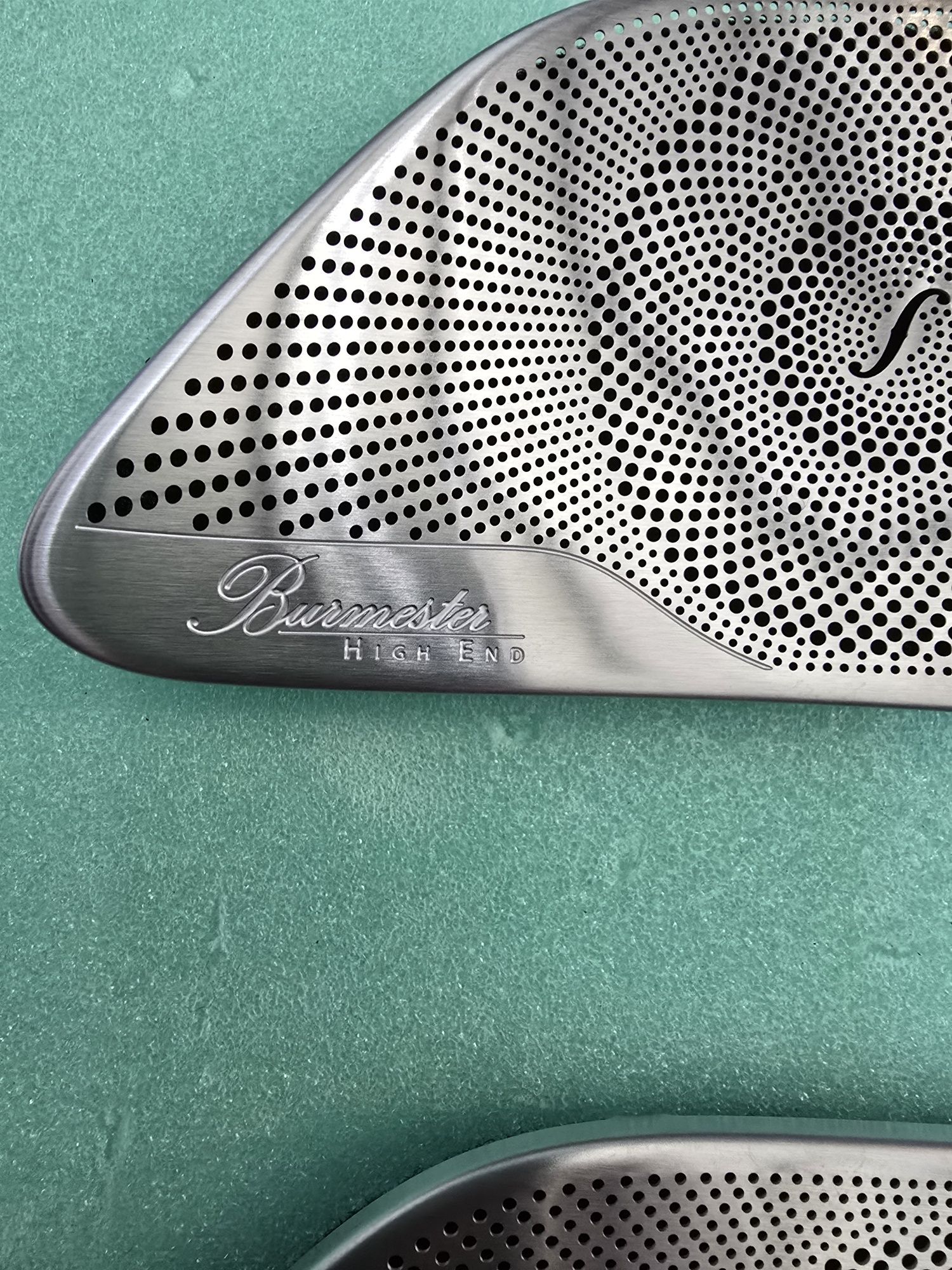 Burmester капачки за Mercedes w222