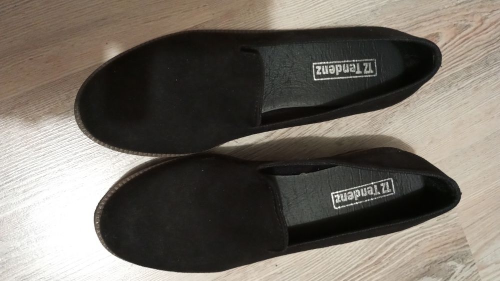 Нови обувки, кожа, набук