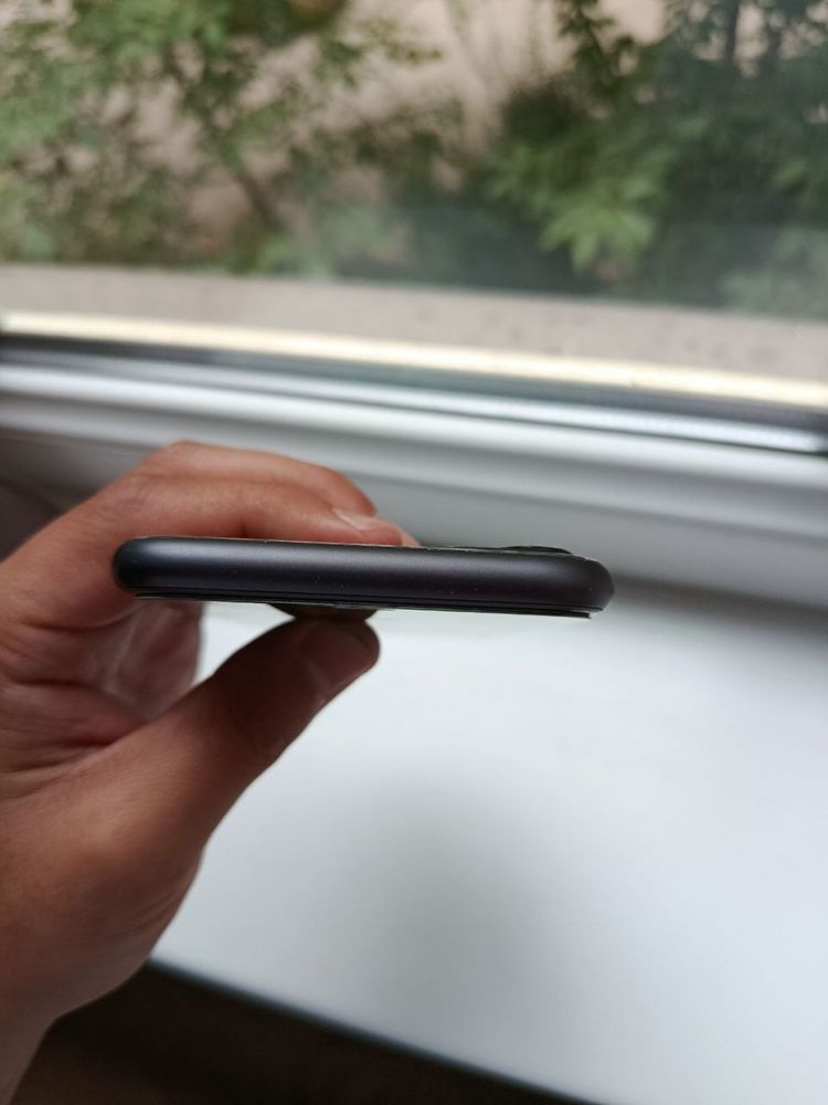 Iphone 11 64Gb ideal 93%Akb radnoy