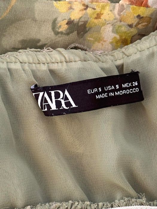 Zara Рокля Флорален принт - Размер S