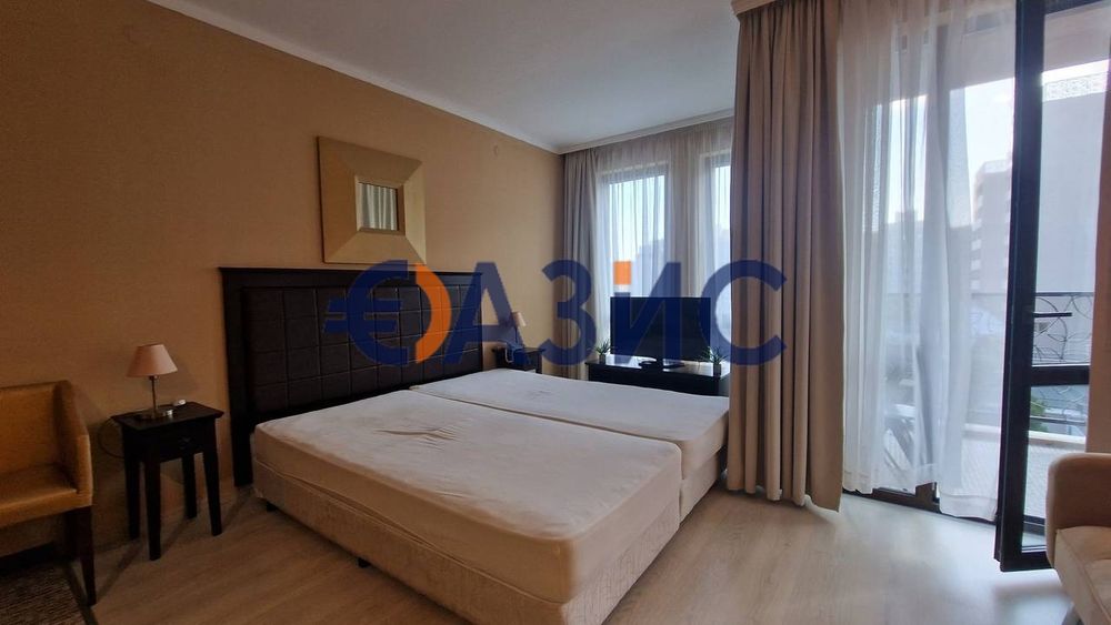 Студио в "Барсело Роял Бийч", Слънчев бряг, България, 48 кв., цена 74