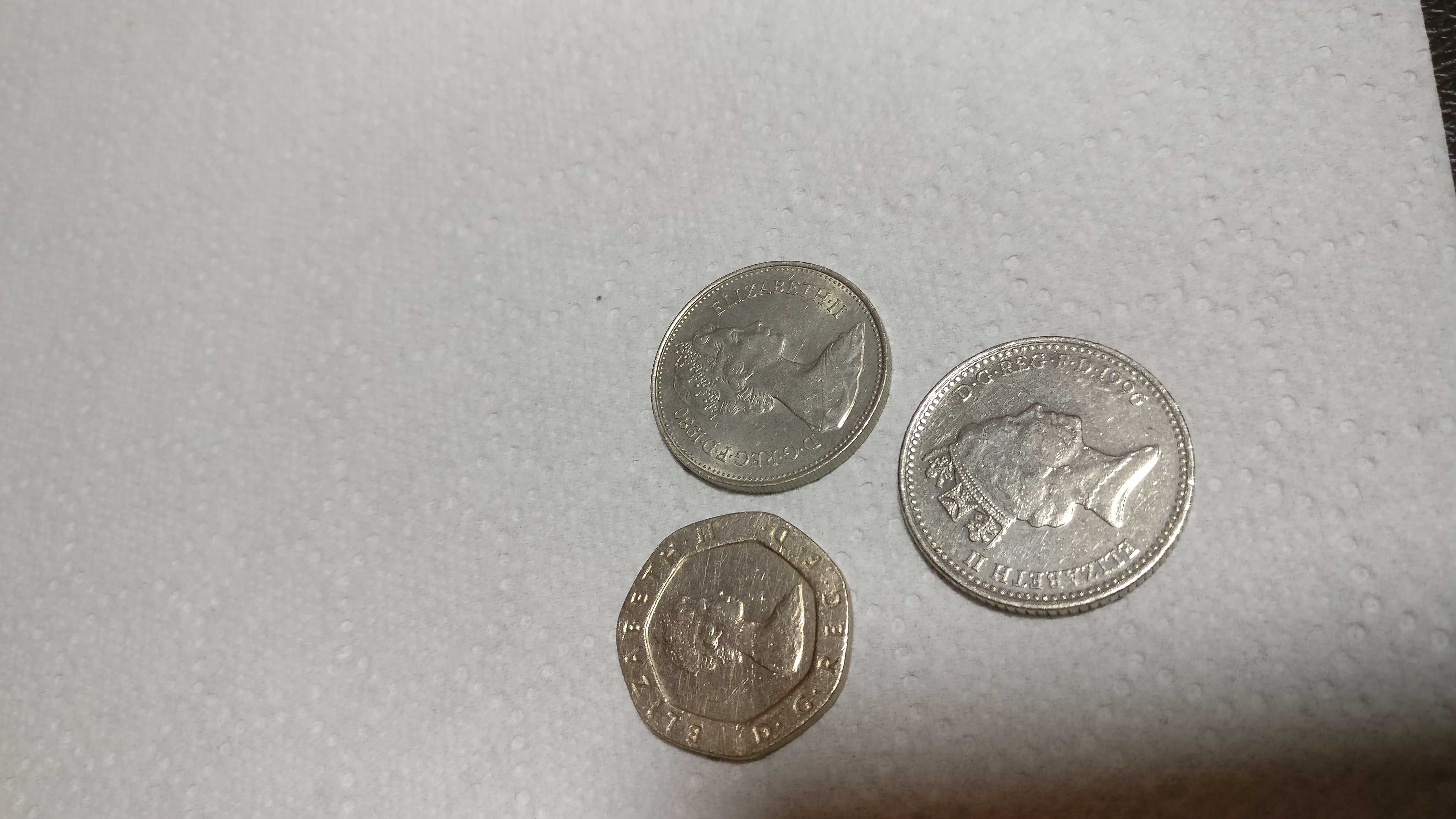 Monede 5 Pence .10 Pence. 20 Pence Elizabeth 2