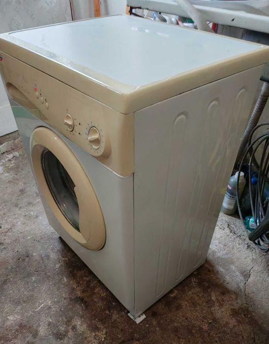 Mașina de spălat automata