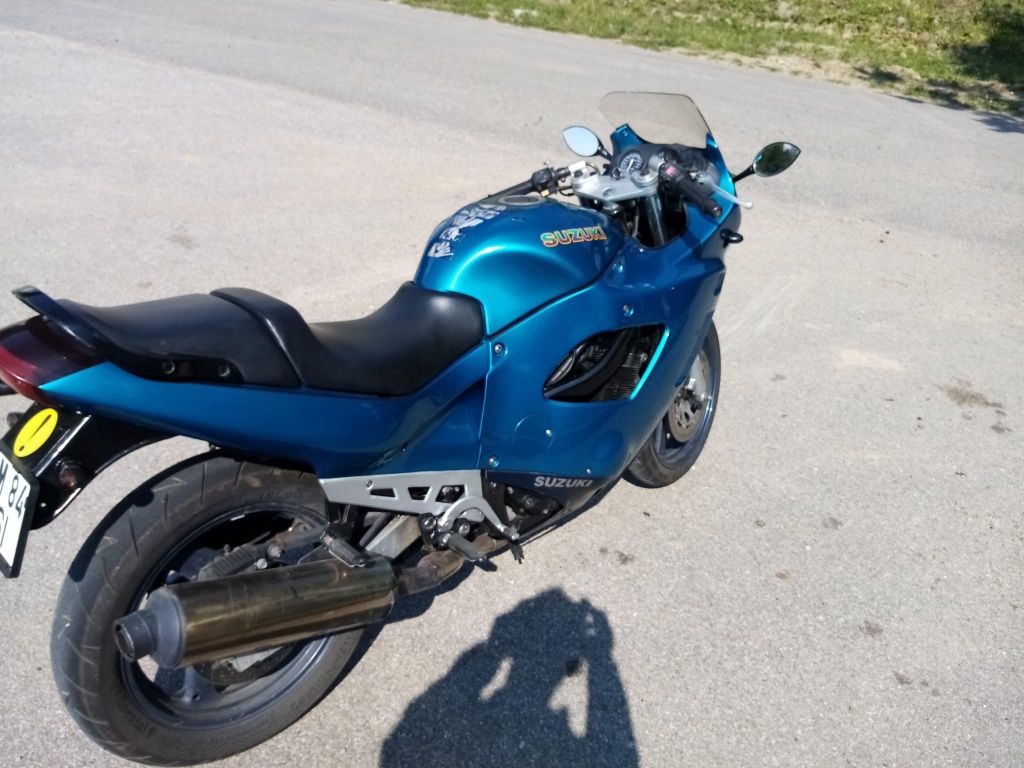 Suzuki gsx 600 f