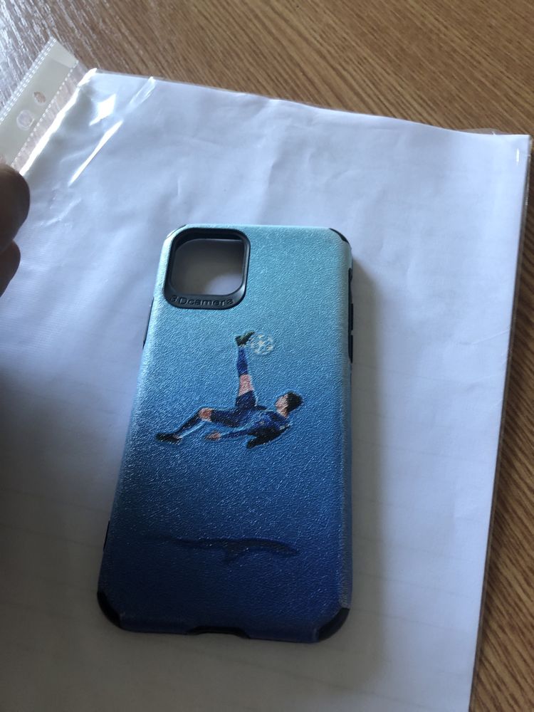 Vând sau schimb IPhone 11 pro impecabil