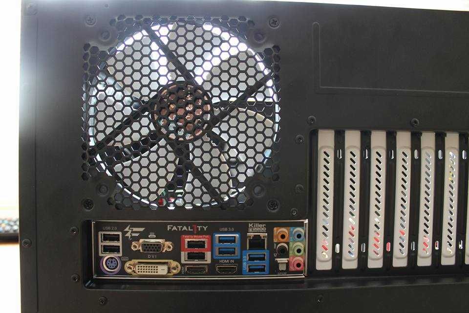 Monolith01 - премиум геймърски и работен компютър