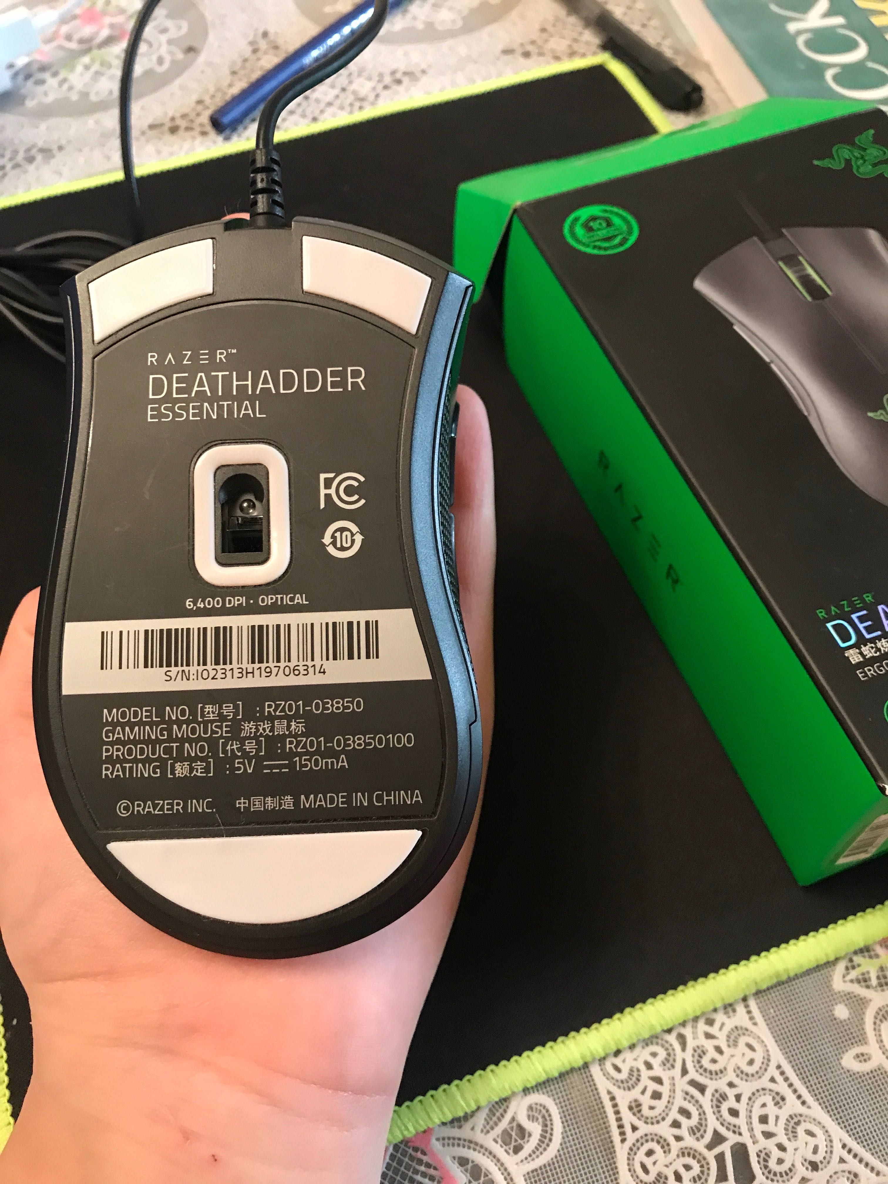 Мышка Razer Deathadder Essential