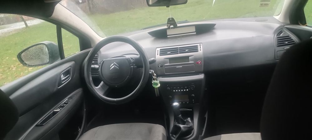 Vând URGENT Citroën C4 – 2010 – 1.6 VTi