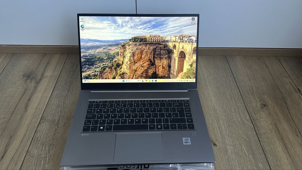 HP Zbook Create G7 15.6” Intel i7/16GB / 512GB / RTX 2070 Лаптоп