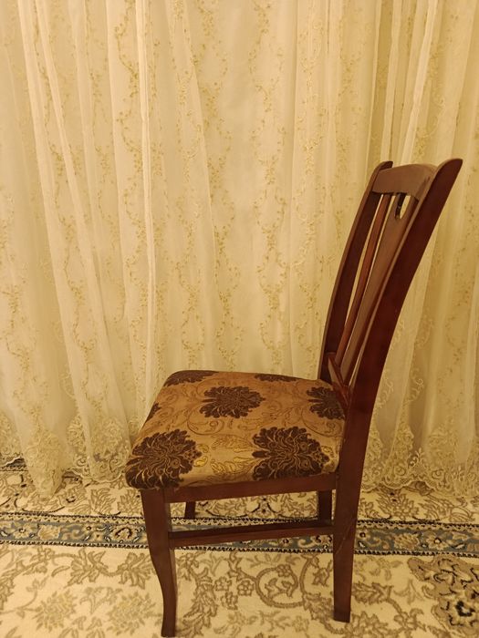 Стуль сотилади !!!