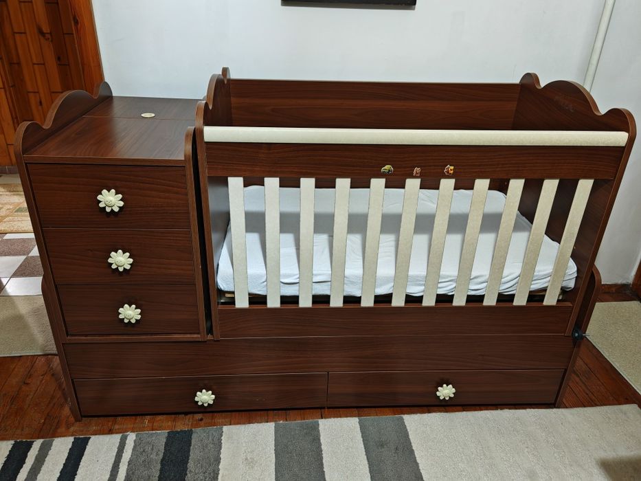 За бебето и детето  Легло