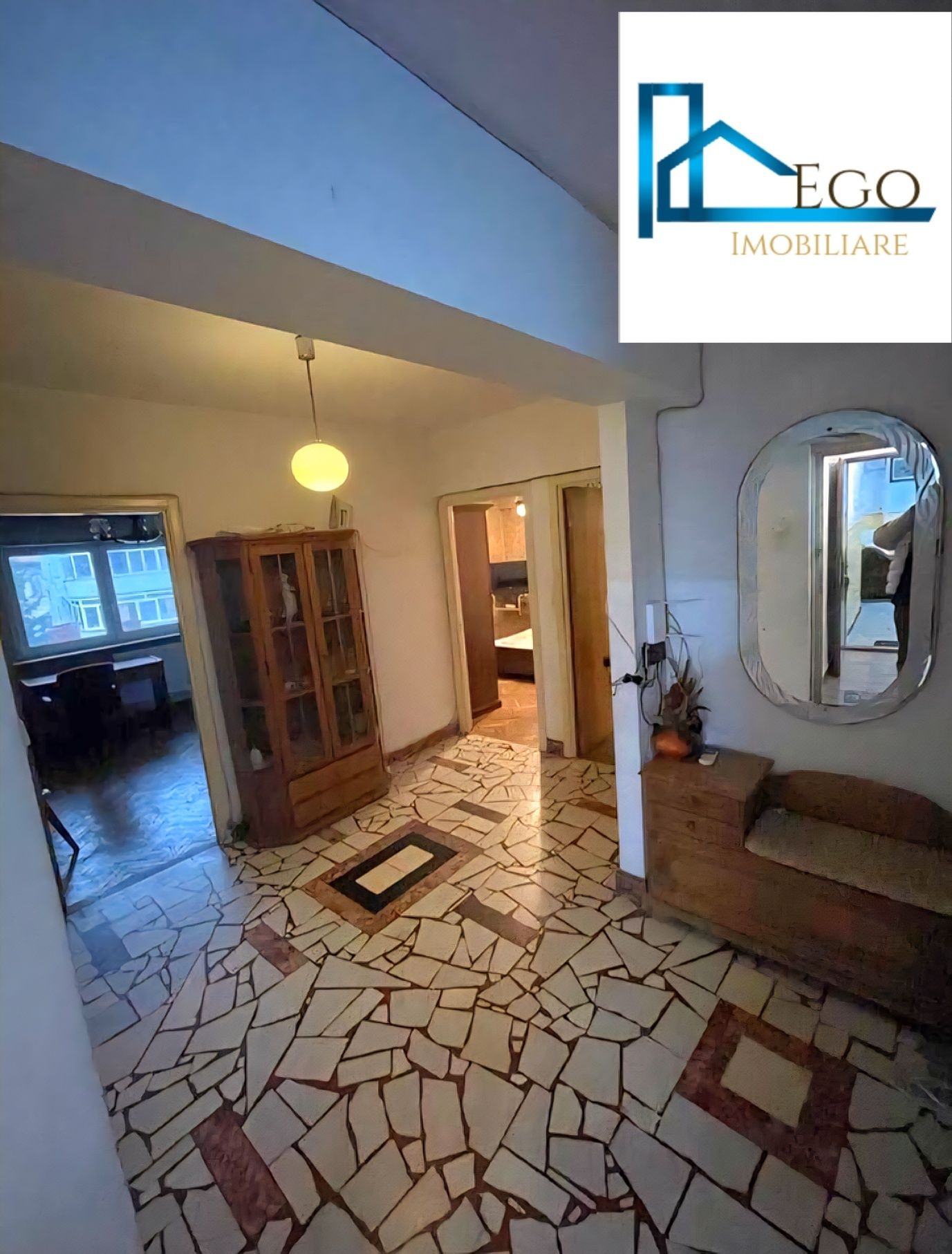 Apartament decomandat 4 camere ultracentral