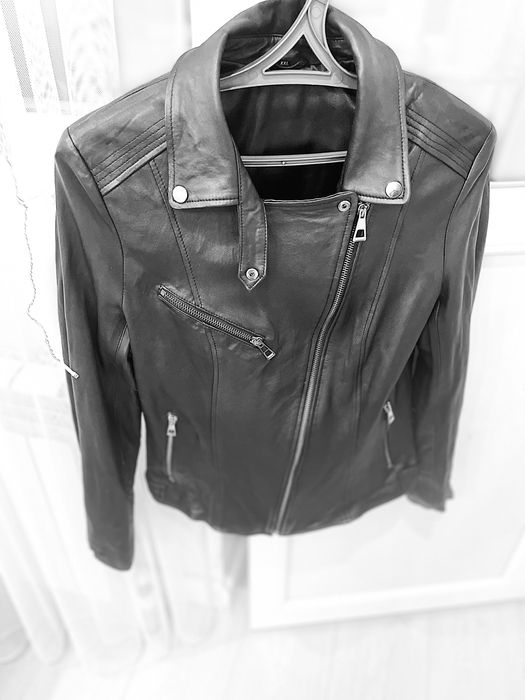 Натуральная кожаная куртка,размер М