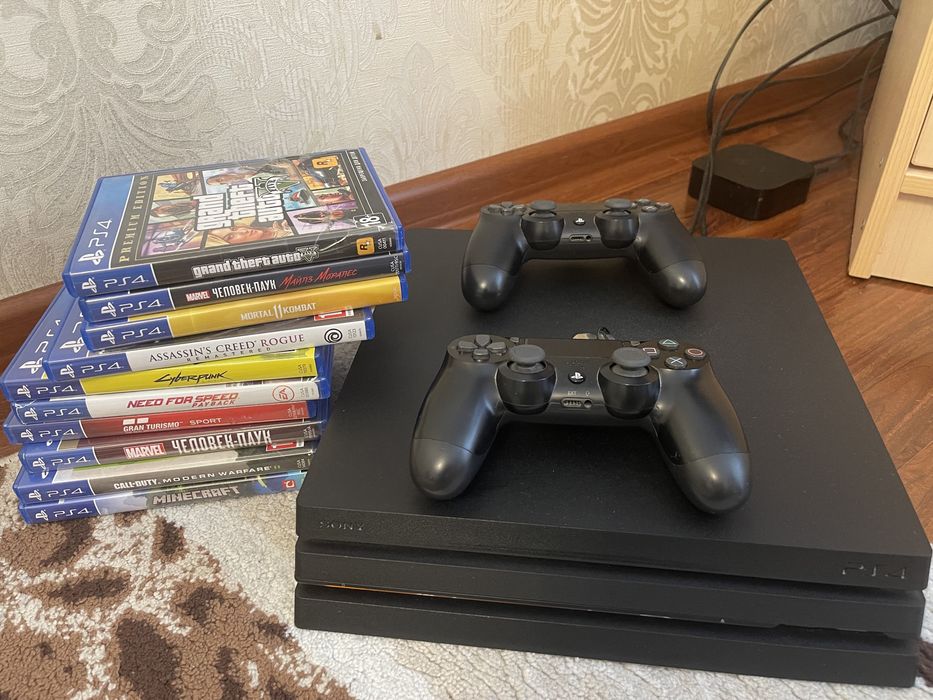Игровая консоль Sony Play Station 4 Pro 1TB, Black