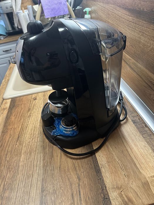 ЕСПРЕСО МАШИНА DeLonghi EC201.CD 15 бара.