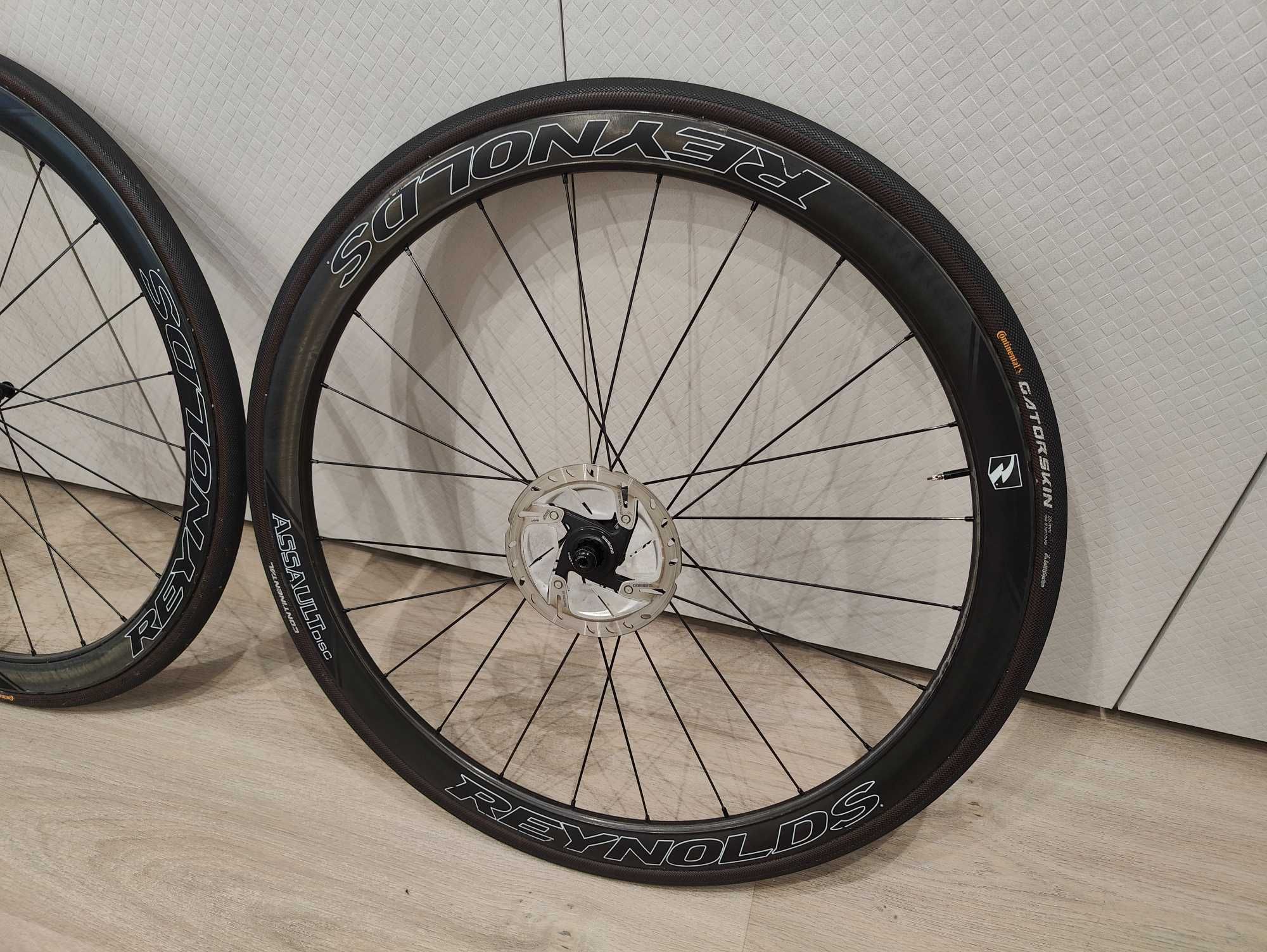 Карбонови капли Reynolds Assault Disc SLG Carbon Tubular Шосе