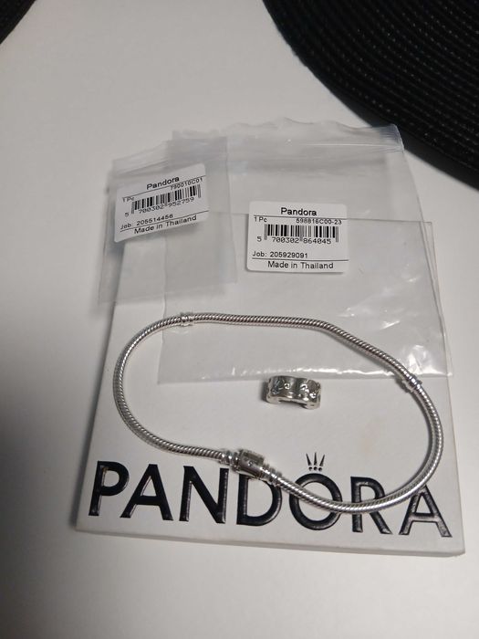 Bratara pandora noua cu cutia originala nr 23