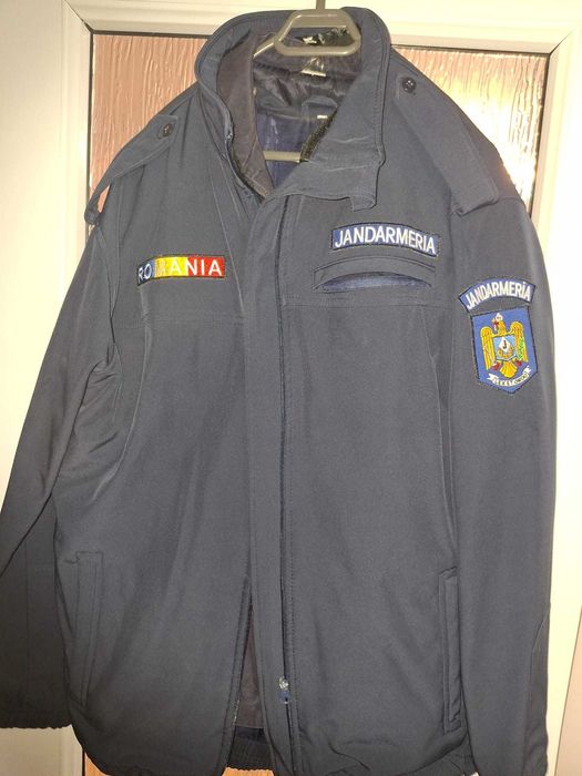 jacheta softshell jandarmi