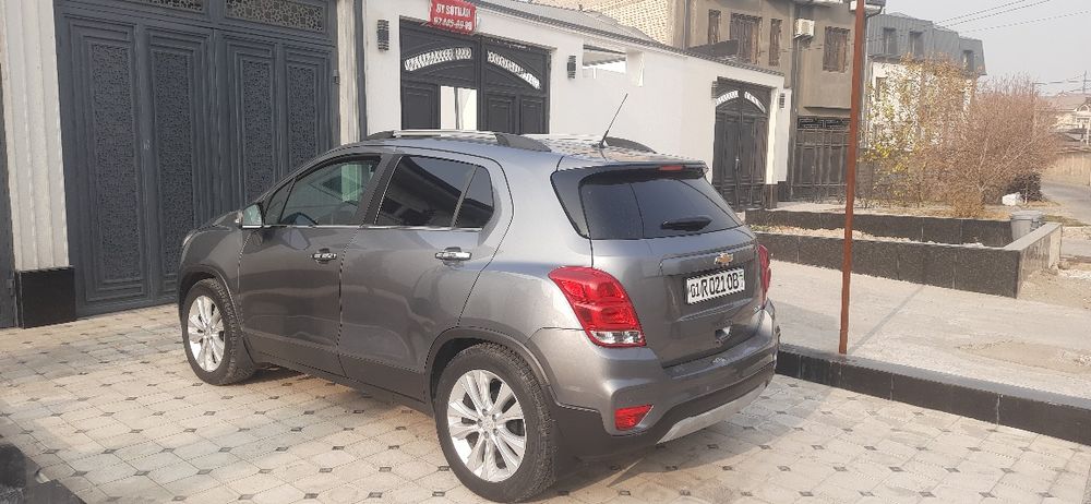 Tracker 1 primer srochna