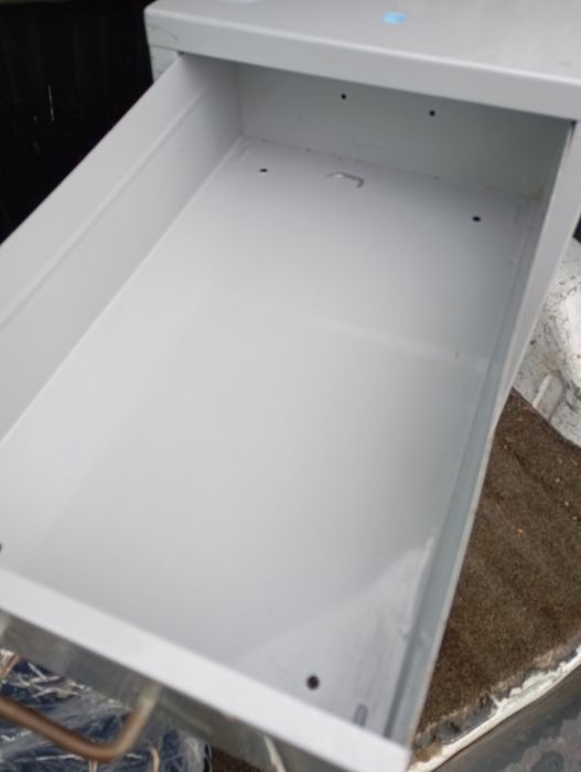 Шкаф с 6 чекмеджета