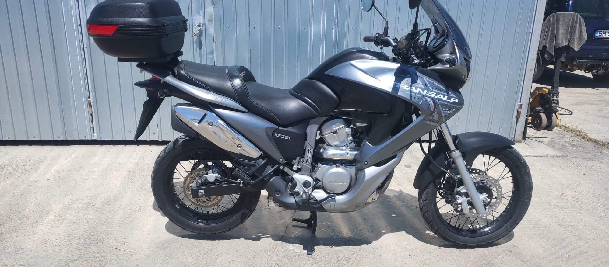 Honda transalp 2009