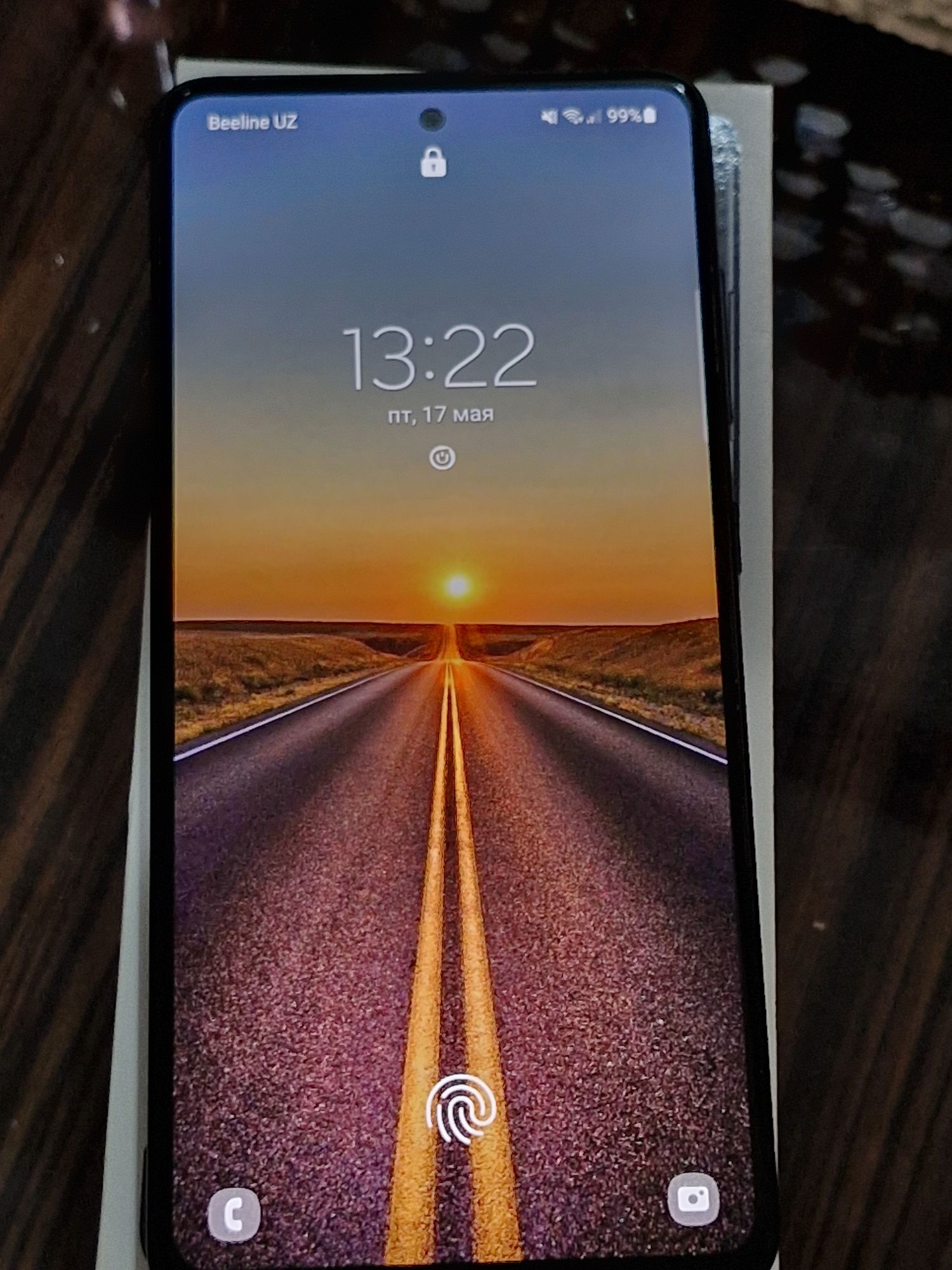 Продам Samsung Galaxy A51