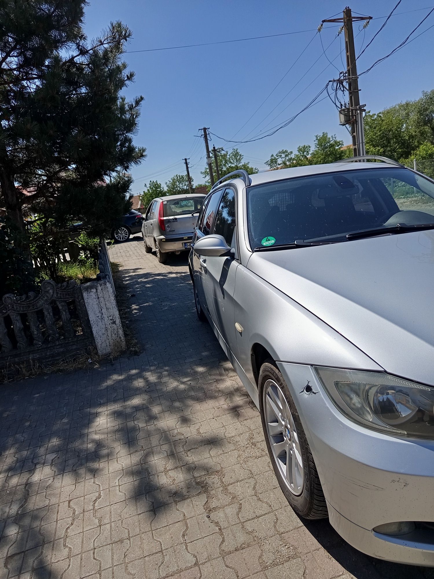 Vând BMW 320D automat