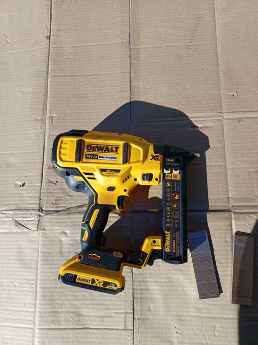 Dewalt 18v pistol cuie U pt lambriu plinta pervaz mobilier tapițerie