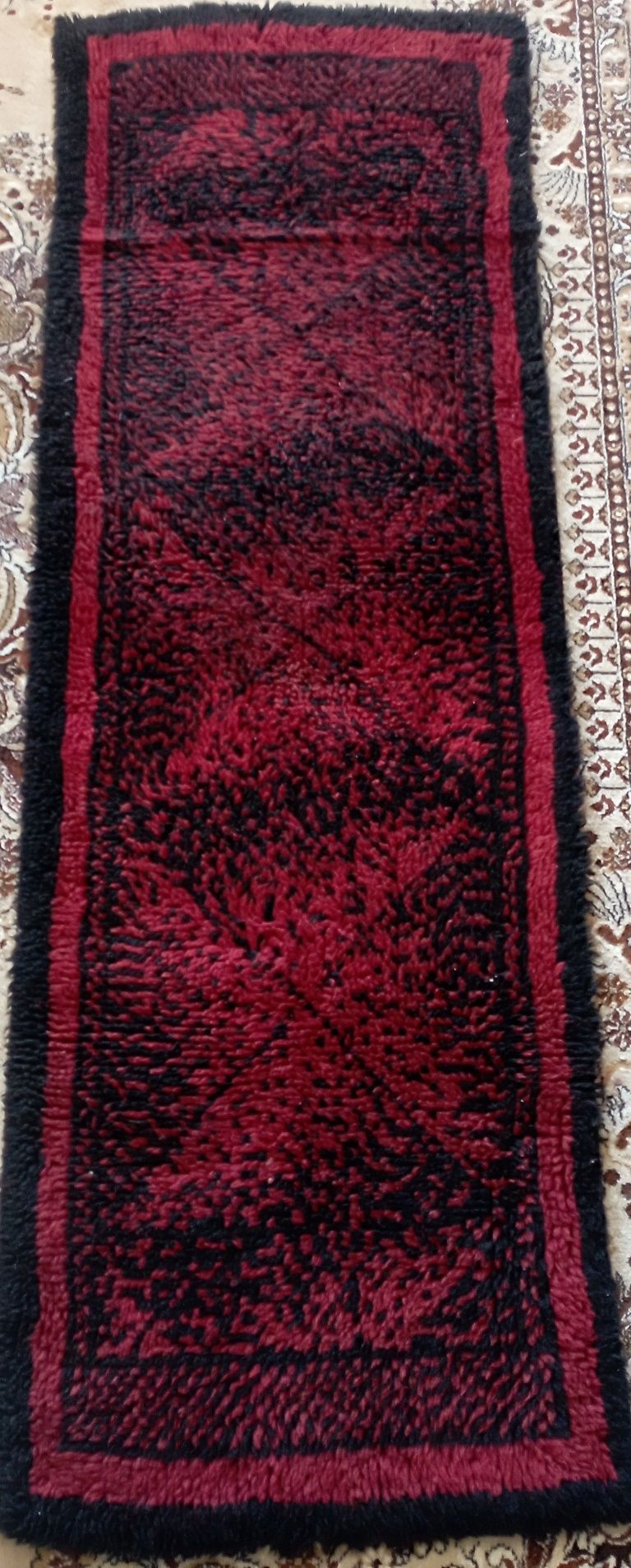Вълнен китеник 190/160 - 150лв.