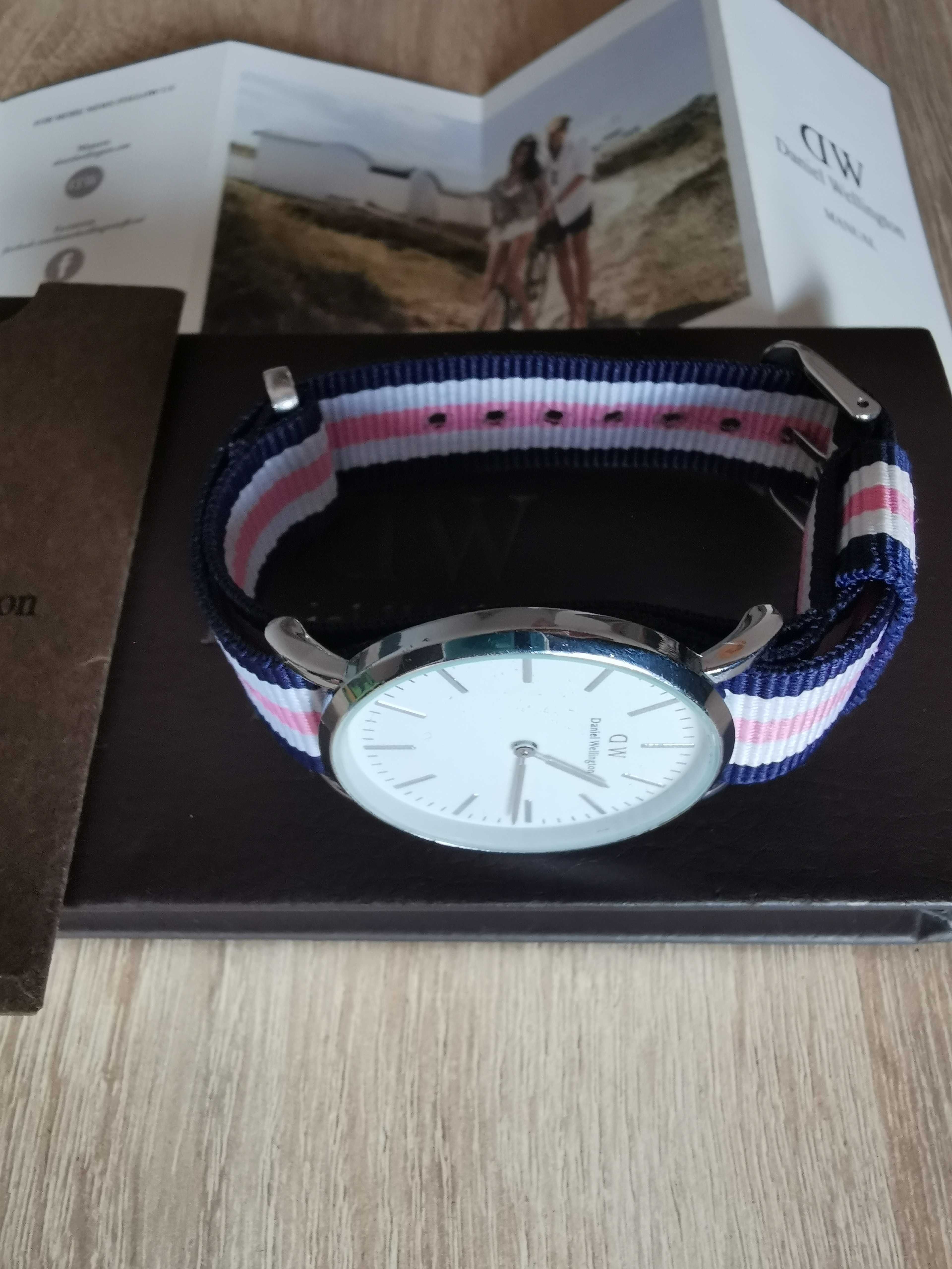 Дамски часовник Daniel Wellington
