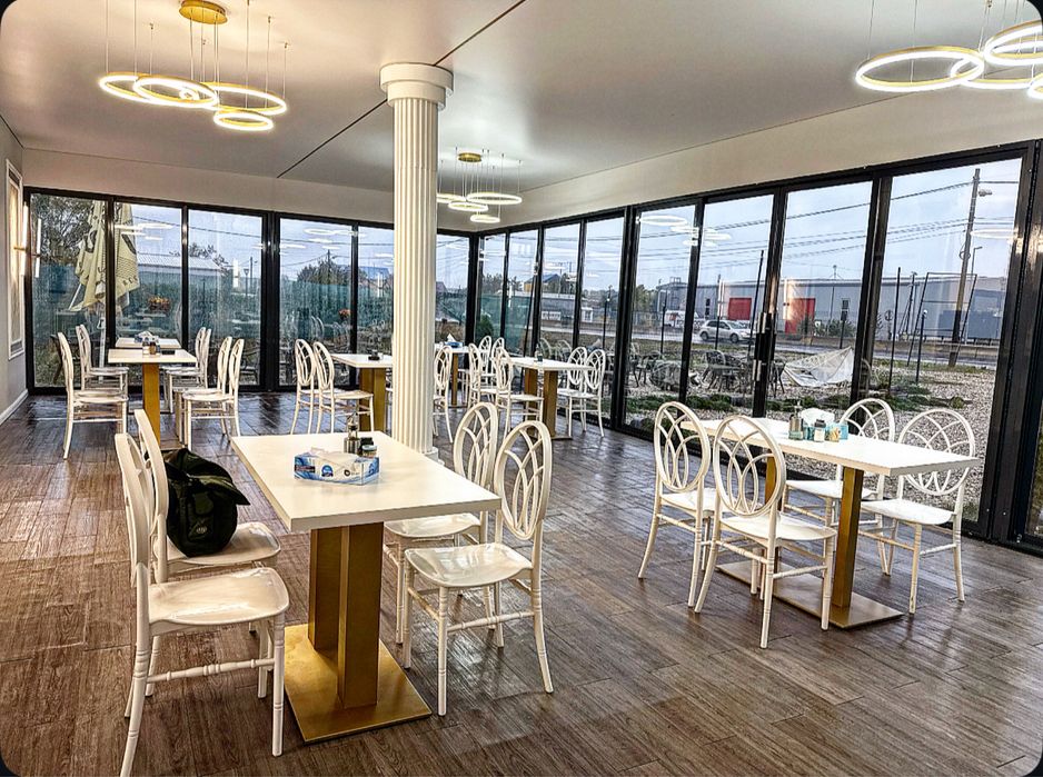 Spatiu disponibil pentru Craciun si Revelion !