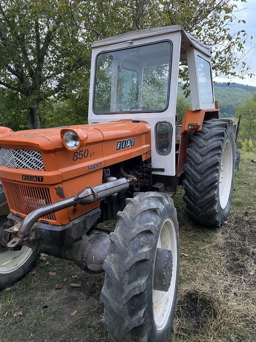 Vand tractor fiat 850 super DT cu utilaje