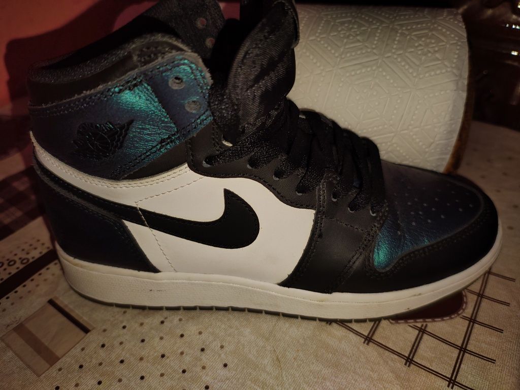 Air Jordan 1 retro ediție limitata
