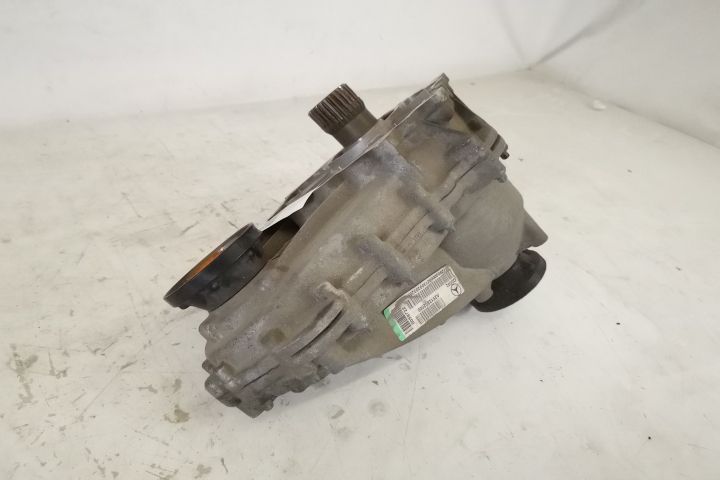 Оригинална трансферна кутия в добро състояние Мерцедес-Бенц МЛ / Merce