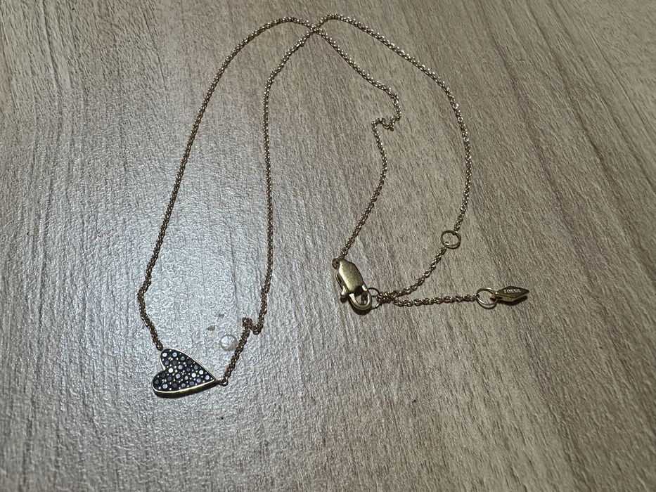 Колие от стомана на Fossil