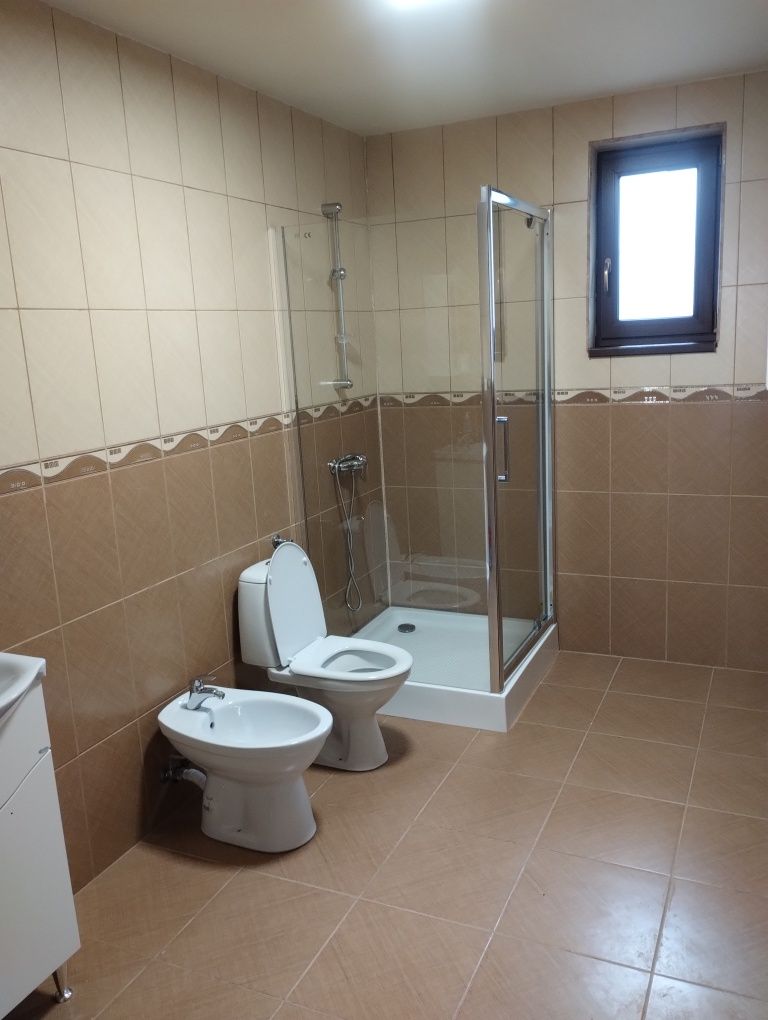 Casă individuală de vanzare! Ghiroda.