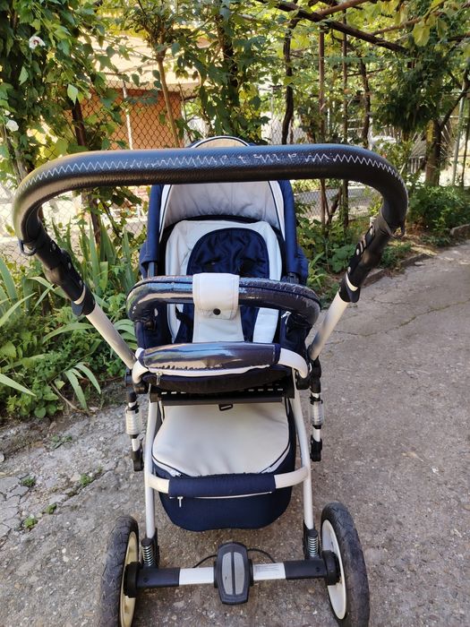 Бебешка количка-зимна и лятна