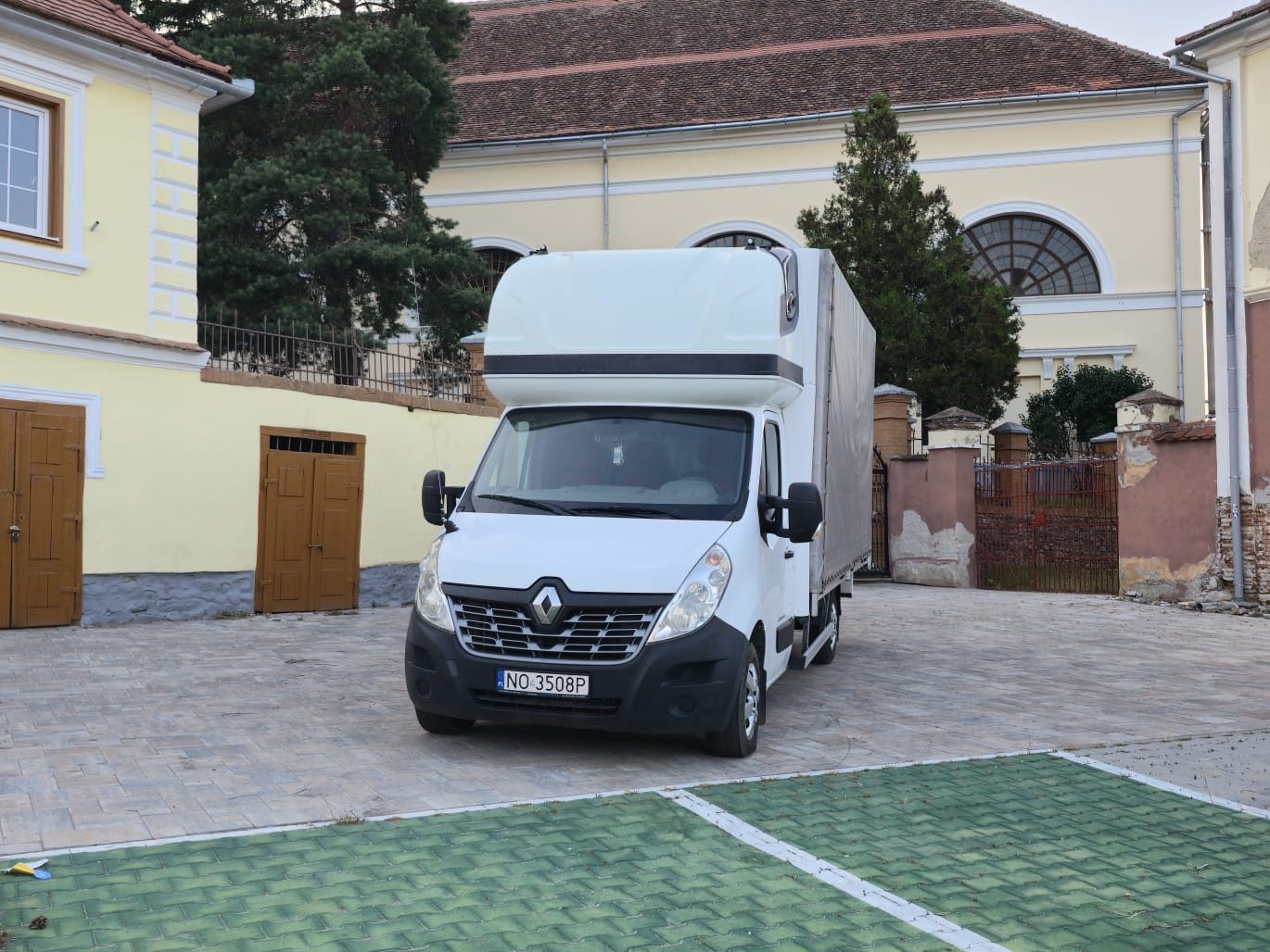Renault master 2017 ,iveco daily