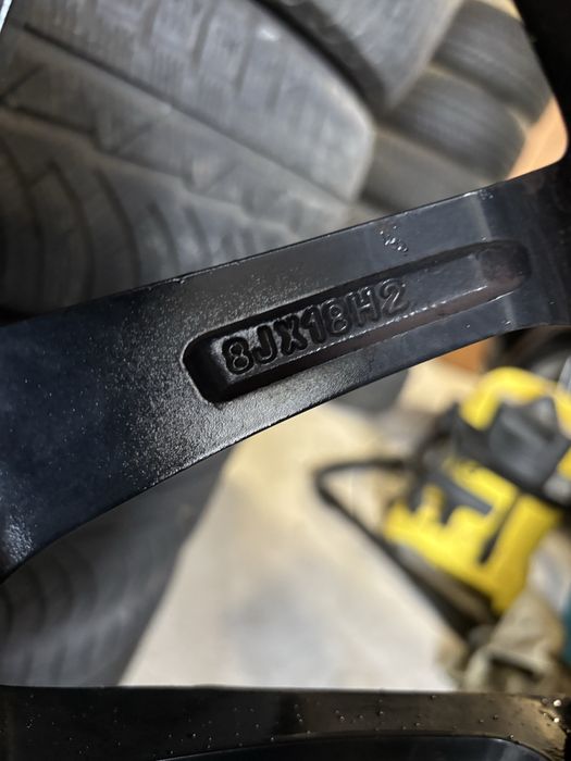 jante golf 5-6-7 - 18 inch - cauciucuri iarna - 225 40 18