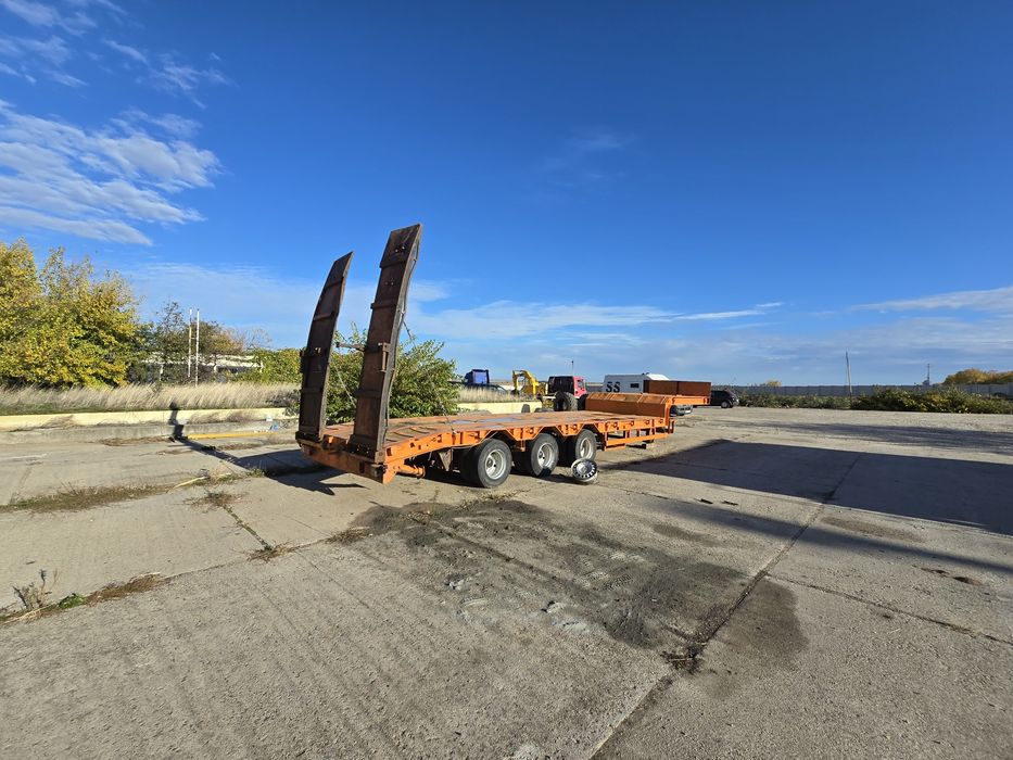 Trailer, utilaje, transport escavator  Tir