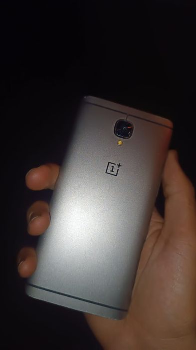 Продам One Plus 3T