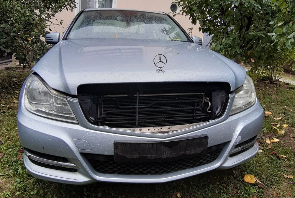 Capota mercedes c class w204 face lift