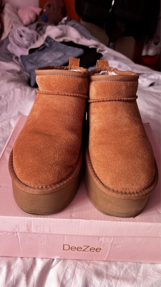 ,,Ugg ,, ultra mini platfom 39 (ali)